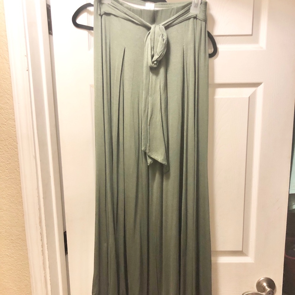 Boutique bought flowy pants